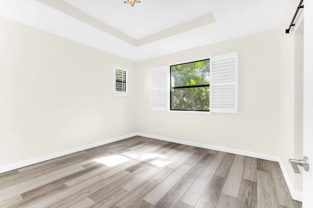  Residence photo 19