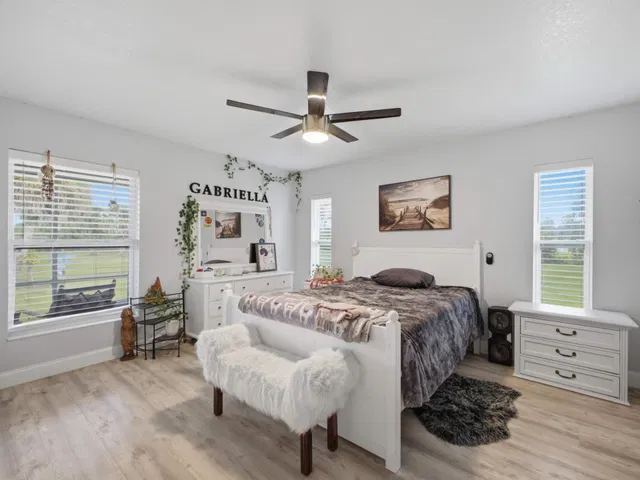 Residence photo 23