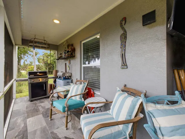 Residence photo 35