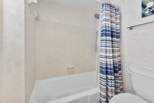  Unit 204 photo 21