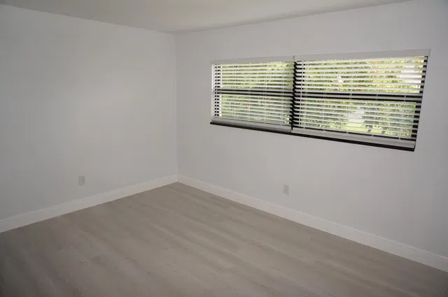 West Palm Beach Residence photo 12