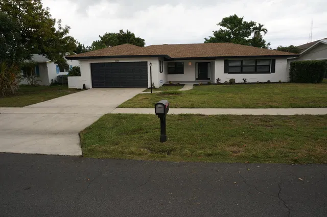 West Palm Beach Residence photo 24