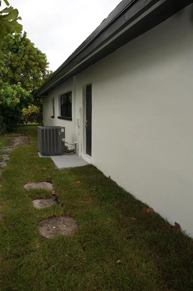 West Palm Beach Residence photo 30