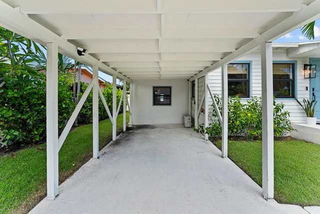 West Palm Beach Residence photo 9