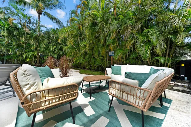 West Palm Beach Residence photo 10