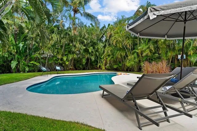 West Palm Beach Residence photo 14