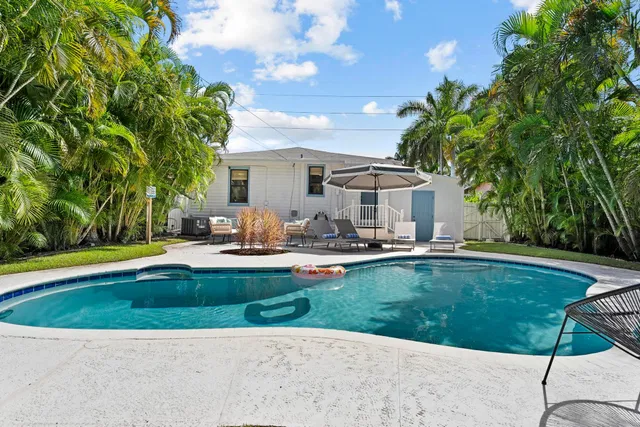 West Palm Beach Residence photo 18