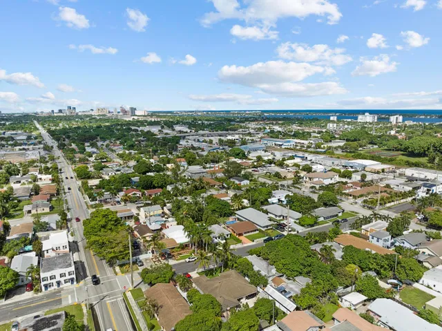 West Palm Beach Residence photo 32