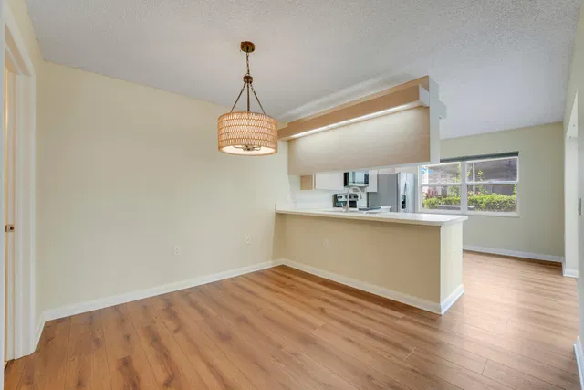  Residence photo 12