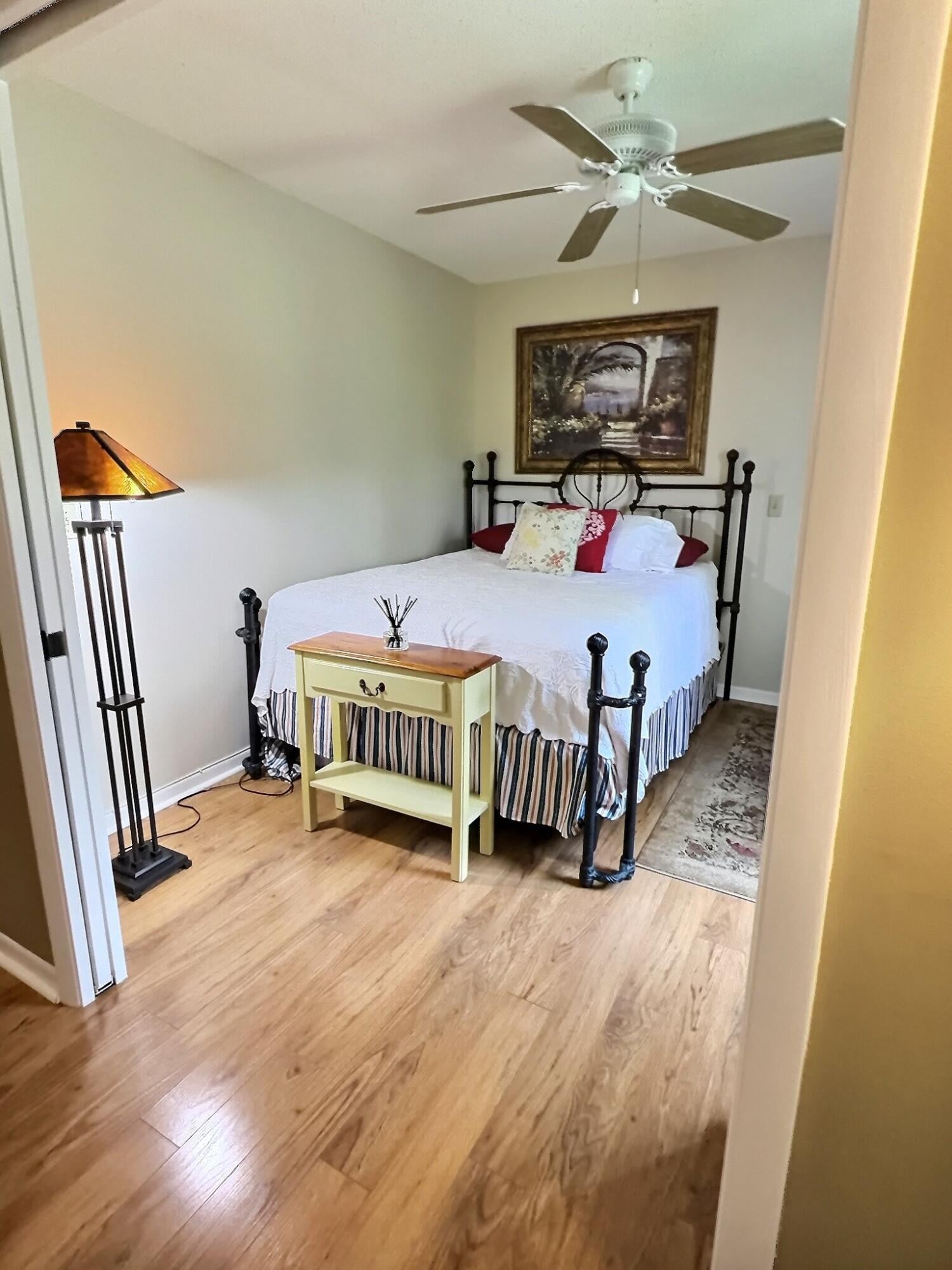 Unit B-1 photo 11