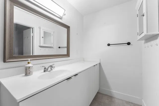 Unit 58a photo 14
