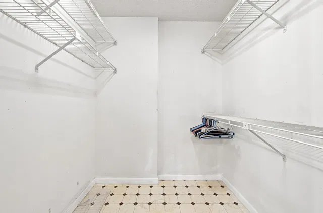 Residence photo 27