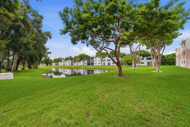 Residence photo 28