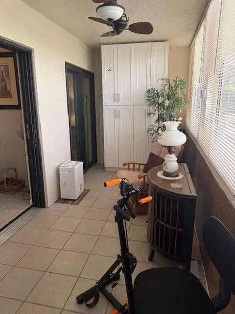  Unit 115 photo 23