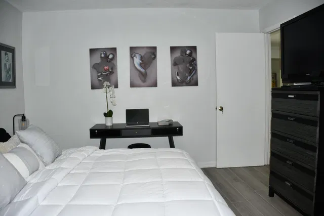 Residence photo 16