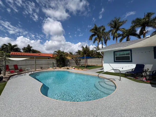 Residence photo 43