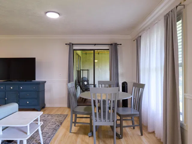 Unit 204 photo 4