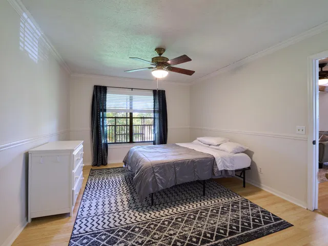  Unit 204 photo 12