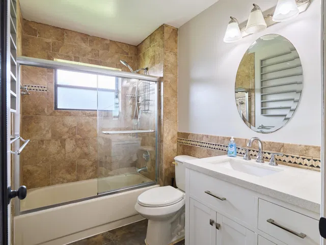  Unit 204 photo 14
