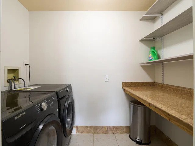  Unit 204 photo 15