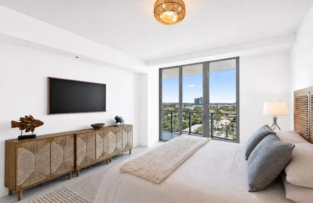 Amrit Ocean Resort & Residences Unit P-701 photo 9