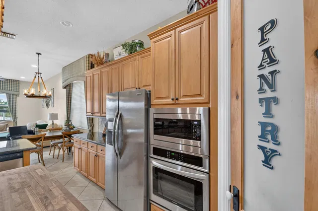 Residence photo 11