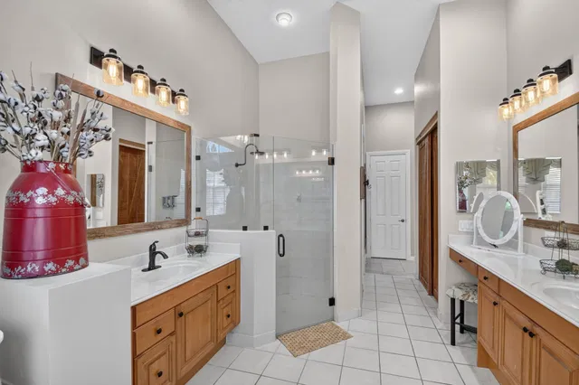 Residence photo 35