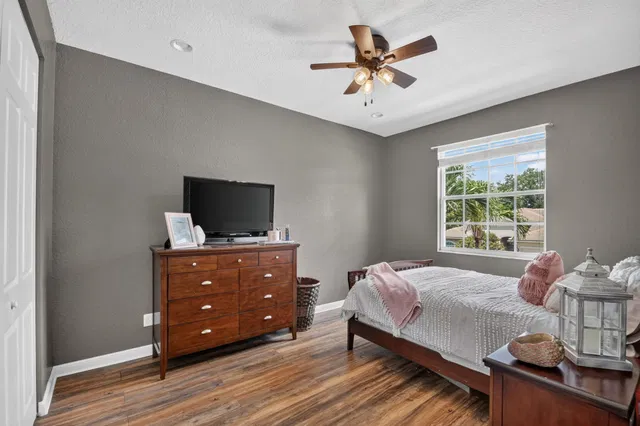 Residence photo 41