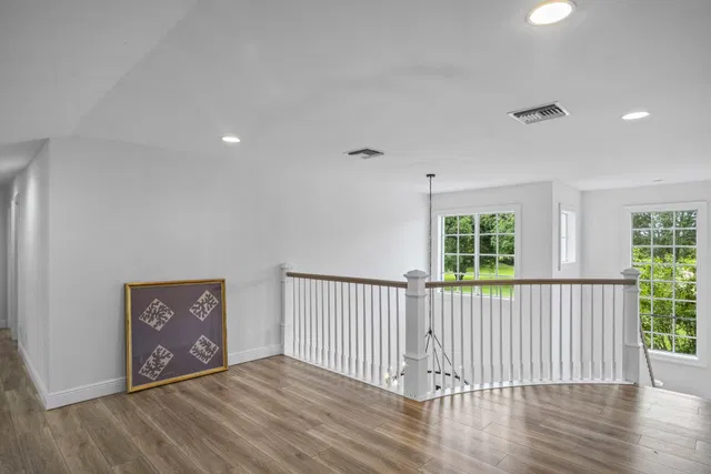 Residence photo 62