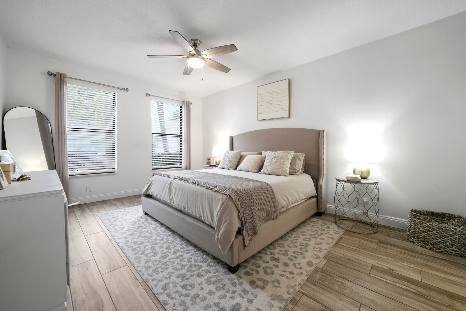 Unit C photo 19