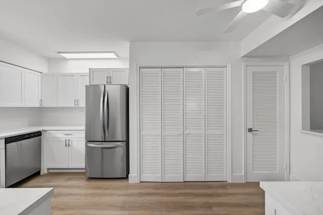 Unit 104J photo 13