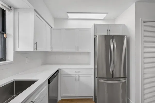 Unit 104J photo 18