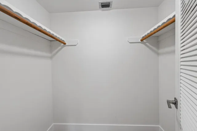 Unit 104J photo 38
