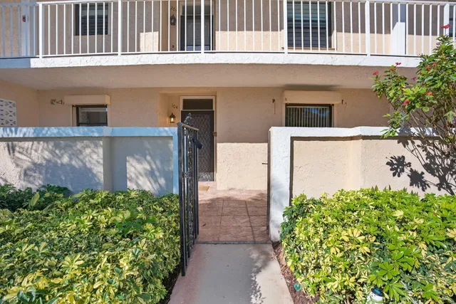 Unit 104J photo 51