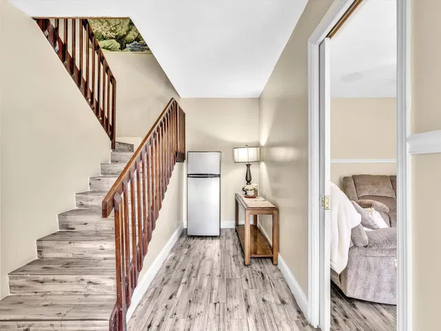  Unit 38B photo 26