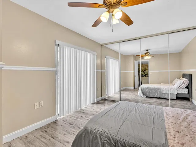  Unit 38B photo 43