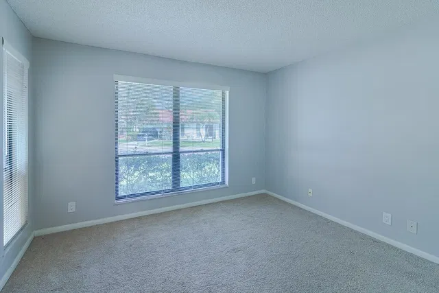  Residence photo 22
