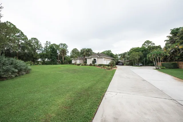 Residence photo 29