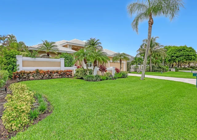 PGA National Palm Beach Gardens Residence photo 47