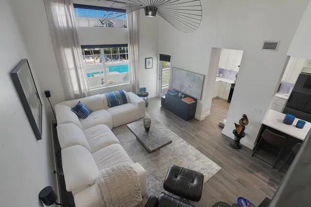  Residence photo 43