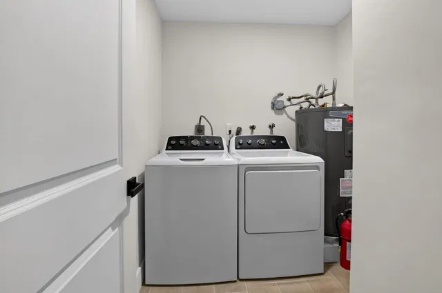 Residence photo 38