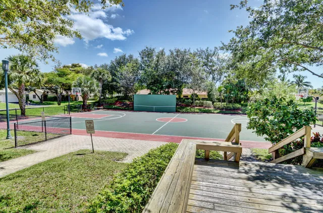 Residence photo 56