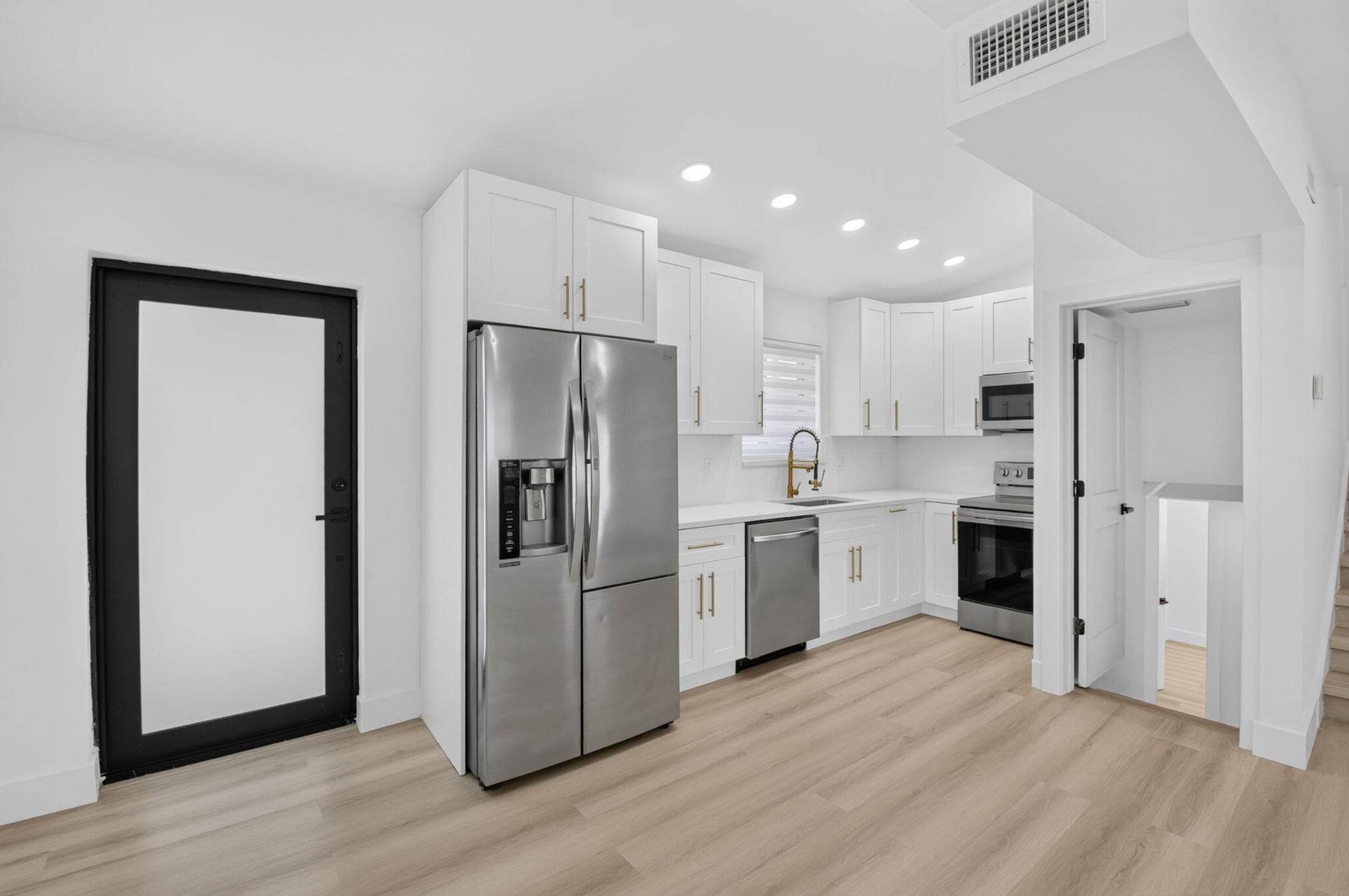 Residence photo 8