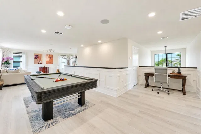 Sonoma Isles Residence photo 33