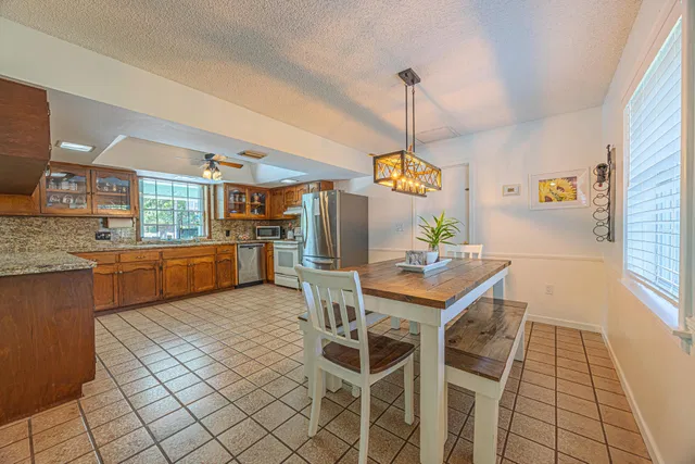 Residence photo 11