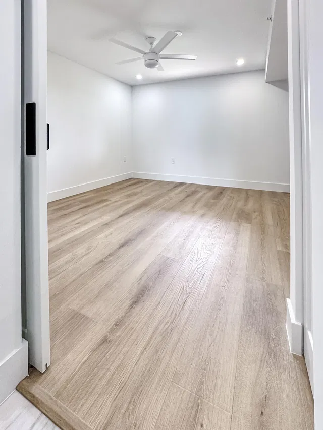 Unit 103 photo 36