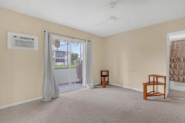 Residence photo 9