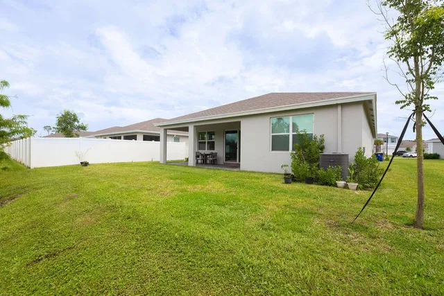Residence photo 31