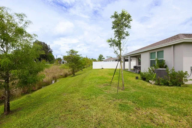 Residence photo 32