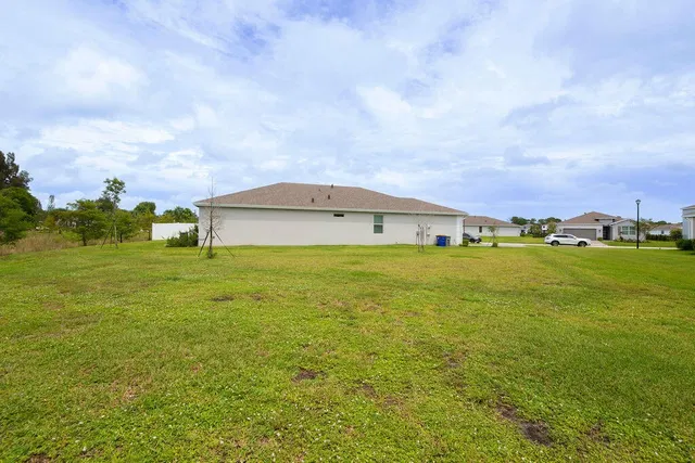 Residence photo 35